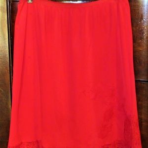 SEXY VTG 50'S LACY RED NYLON HALF-SLIP-L